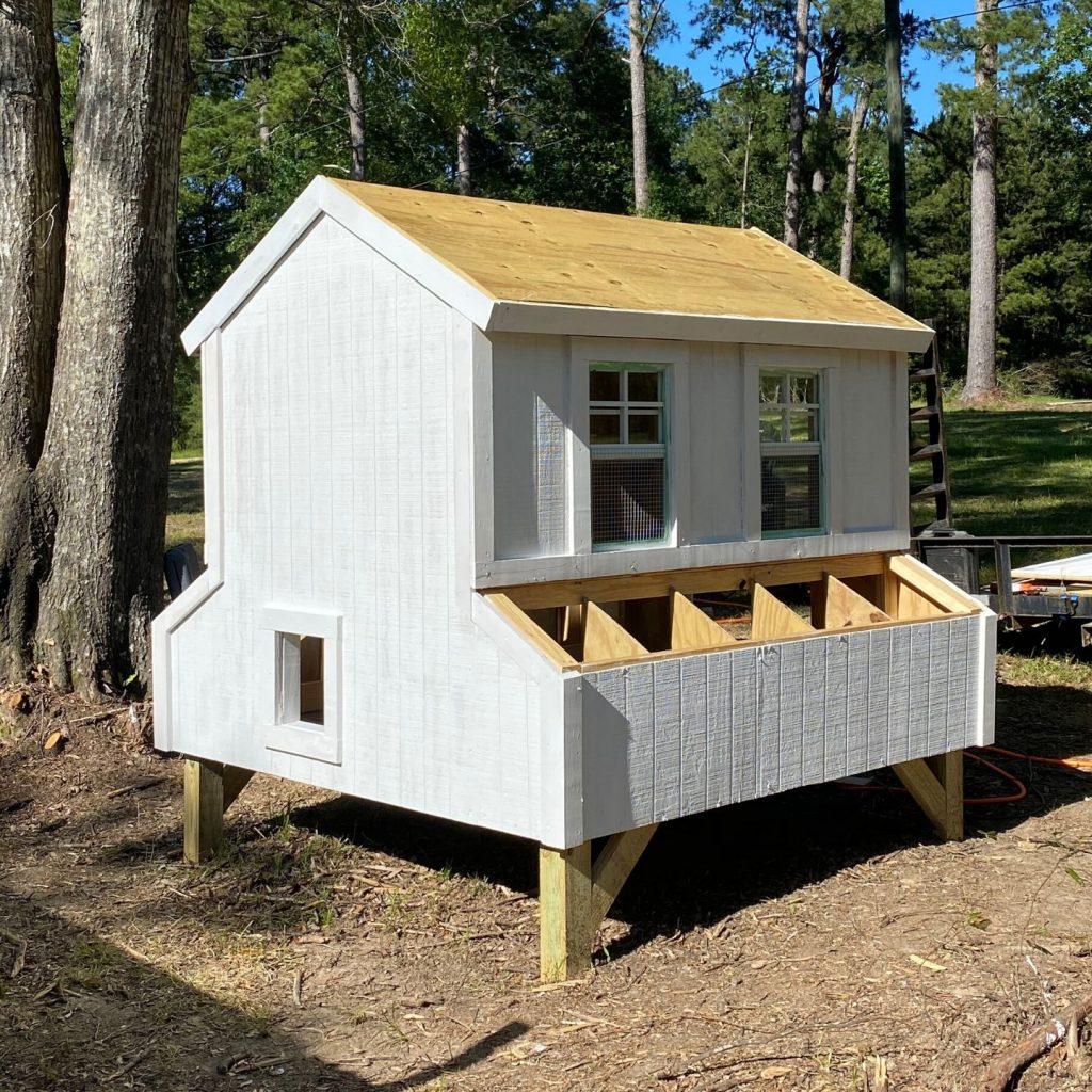 How To Build a Farmhouse Chicken Coop: A two weekend, or less, project ...